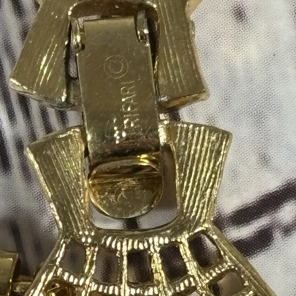 Vintage Crown Trifari Multi Strand Waterfall Gold Tone Chain Necklace‎ 26" - Picture 4 of 4